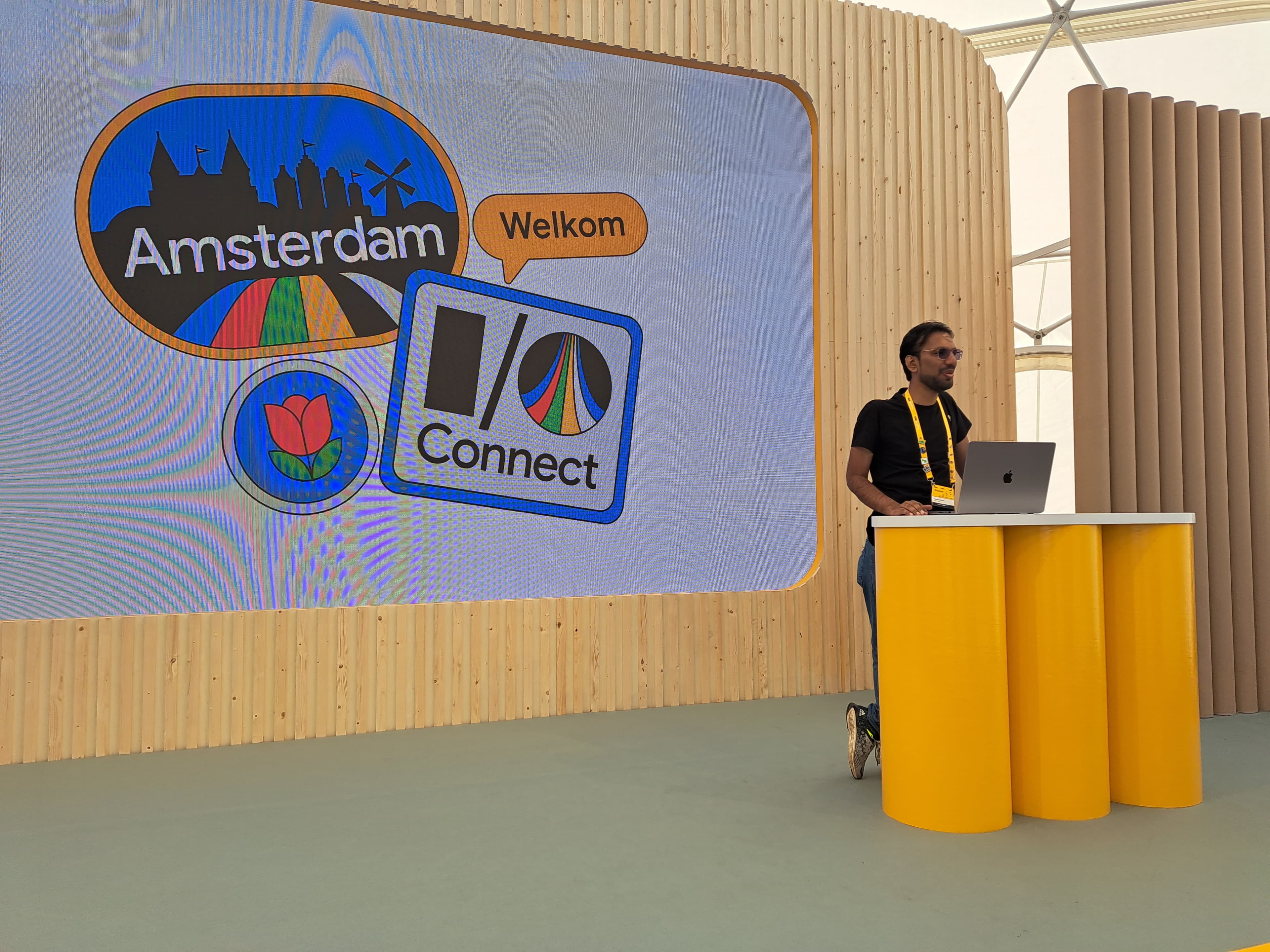 Wajahat Karim Stage & Classes